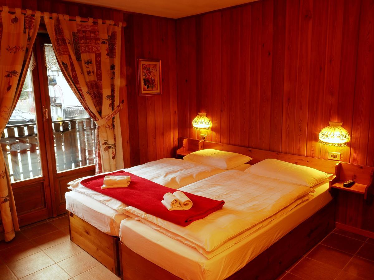 Albergo Alpenrose Ski&Bike Mountain Hotel Gressoney-Saint-Jean Ngoại thất bức ảnh
